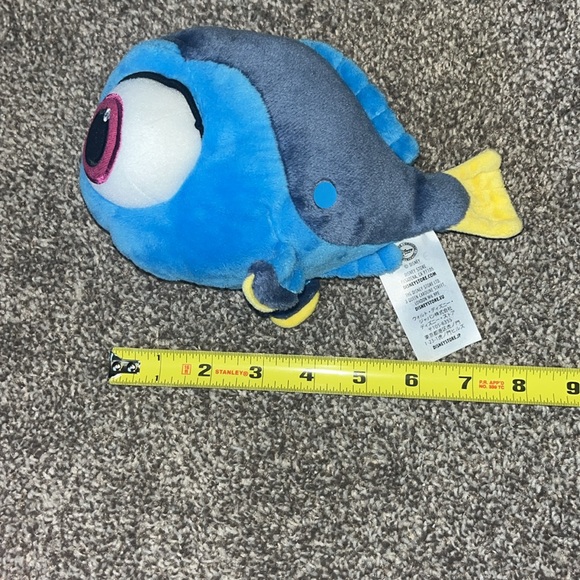 Disney Store Finding Nemo Baby Dory Plush Stuffed Animal - Picture 7 of 7